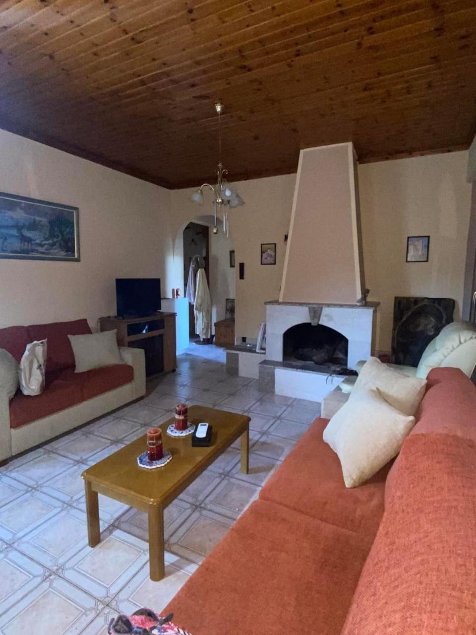 Varagas Bliss Ferienhaus Sívros